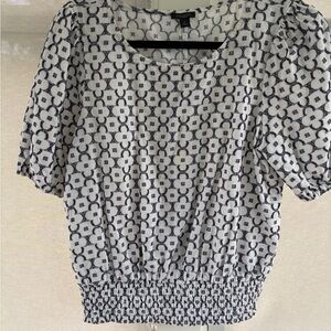 Black and White Patterned Women's Top